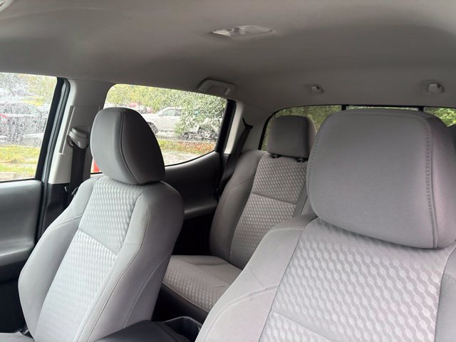 Used 2023 Toyota Tacoma SR5 AWD/4WD image 19