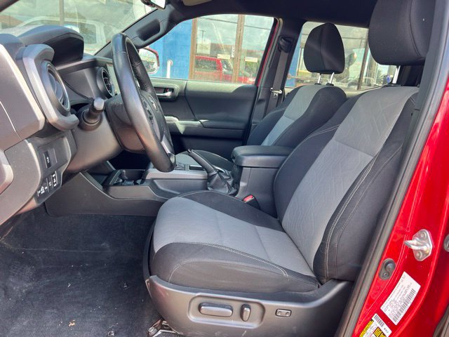 Used 2023 Toyota Tacoma 4x4 Double Cab image 12