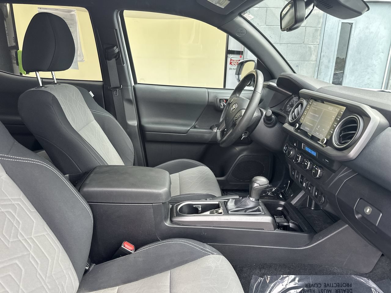 Used 2023 Toyota Tacoma TRD Sport w/ Advanced Technology Package AWD/4WD image 12