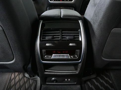 Used 2026 BMW X5 xDrive40i w/ M Sport Package AWD/4WD image 19