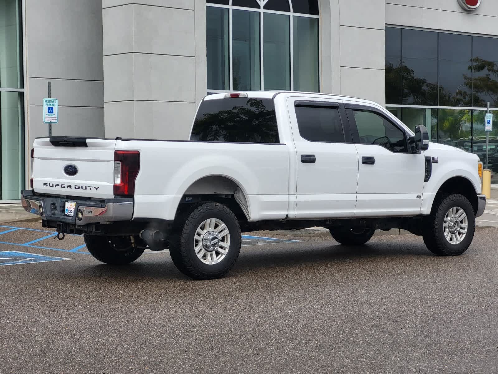 Used 2017 Ford F350 XLT w/ FX4 Off-Road Package AWD/4WD image 5