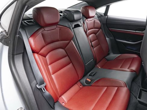 Used 2020 Porsche Taycan Turbo w/ Performance Package image 47