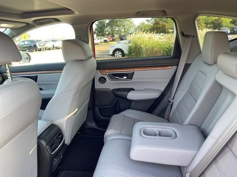 Used 2021 Honda CR-V Touring image 17
