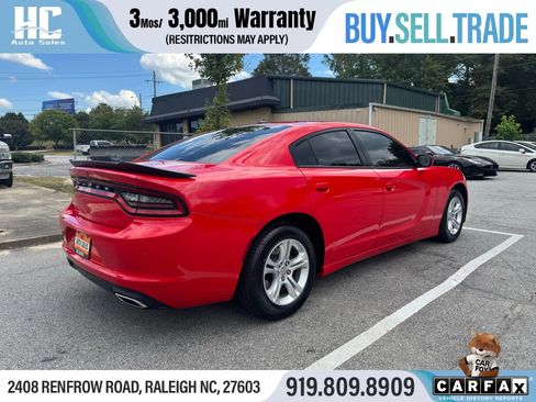 Used 2022 Dodge Charger SXT image 5