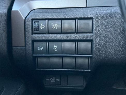 Certified 2024 Toyota Tacoma SR5 image 11