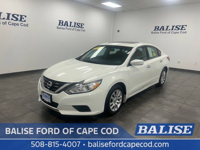 Used 2017 Nissan Altima 2.5 S w/ Power Driver Seat Package FWD image 3
