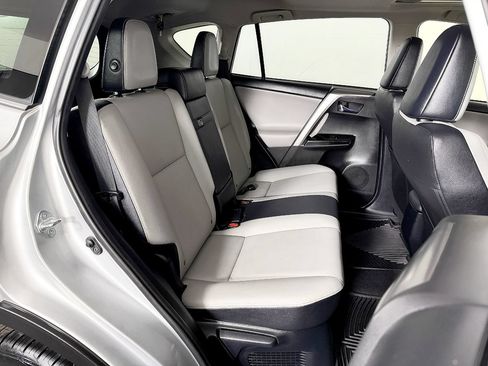 Used 2016 Toyota RAV4 Limited AWD/4WD image 45