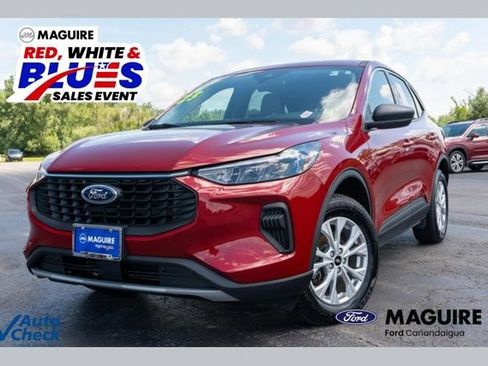 Used 2023 Ford Escape Active AWD/4WD image 1