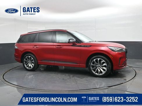 New 2026 Lincoln Aviator AWD w/ Jet Appearance Package image 1