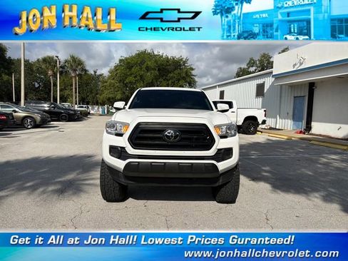 Used 2021 Toyota Tacoma SR AWD/4WD image 2