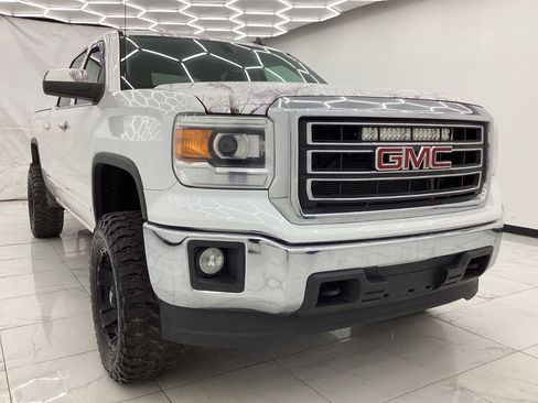 Used 2014 GMC Sierra 1500 SLE w/ SLE Value Package image 3