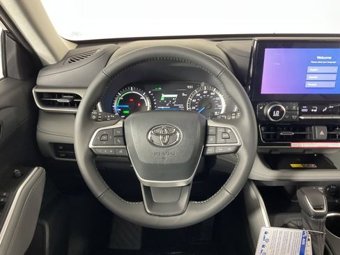 New 2026 Toyota Highlander XLE AWD/4WD image 11