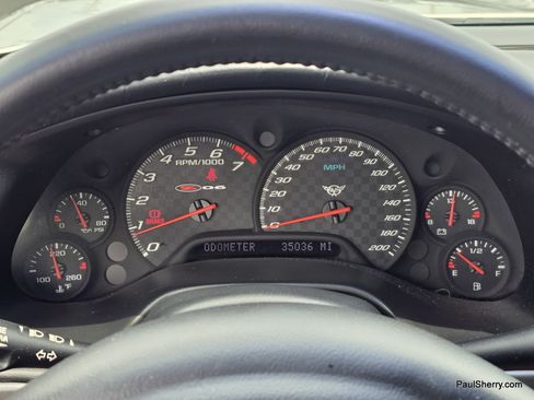 Used 2004 Chevrolet Corvette Z06 w/ Memory Package RWD image 37