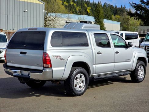 Used 2005 Toyota Tacoma 4x4 Double Cab w/ TRD Off-Road Pkg #2 image 7