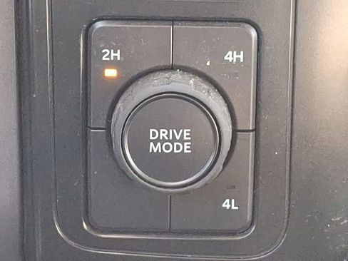 Used 2025 Ford F150 XLT w/ Equipment Group 301A Standard image 24