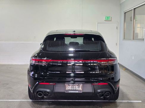 Used 2024 Porsche Macan image 5