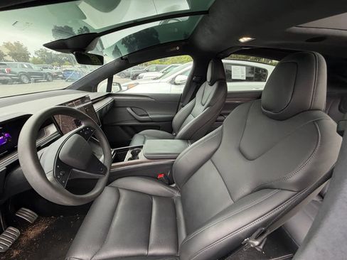 Used 2023 Tesla Model X AWD/4WD image 6