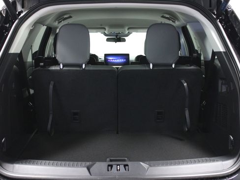 New 2026 Ford Explorer Active image 15