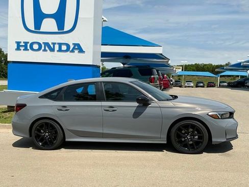 New 2026 Honda Civic Sport image 2