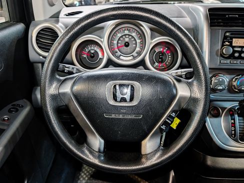 Used 2005 Honda Element EX image 32