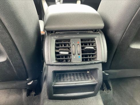 Used 2011 BMW X3 xDrive28i image 30