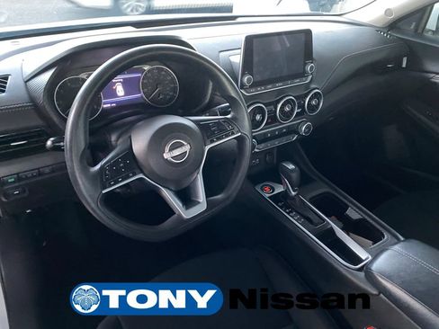 Used 2024 Nissan Sentra SV FWD image 13