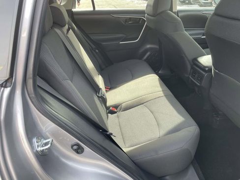 Used 2025 Toyota RAV4 LE image 44