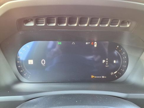 New 2026 Volvo XC90 B6 Plus w/ Protection Package Premier image 17