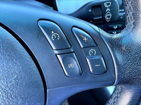 Used 2005 BMW 325Ci Convertible image 21