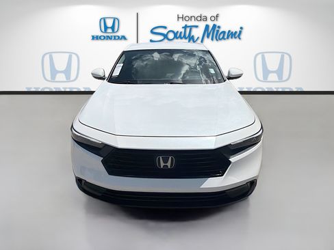 Used 2023 Honda Accord LX image 2
