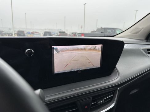 Used 2024 Buick Encore GX Sport Touring image 30