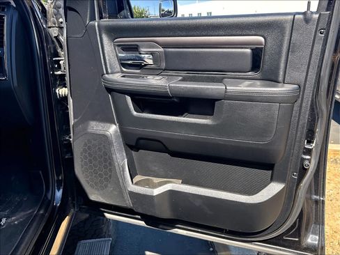 Used 2016 RAM 1500 Sport w/ Black Ram 1500 Sport Group AWD/4WD image 29