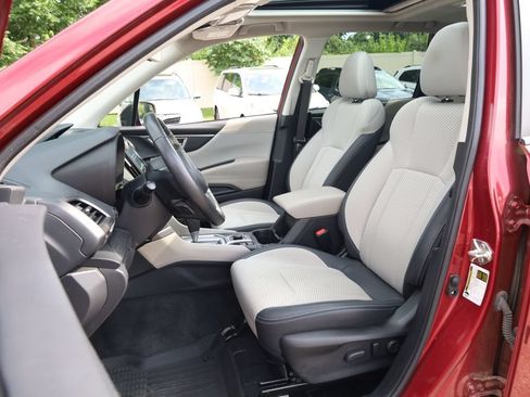 Certified 2022 Subaru Forester Premium AWD/4WD image 7