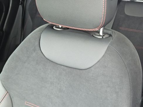 Certified 2025 Mercedes-Benz GLA 250 image 14