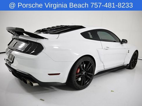 Used 2021 Ford Mustang Shelby GT500 w/ Technology Package RWD image 7