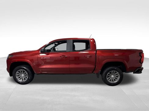 Used 2023 Chevrolet Colorado LT w/ LT Convenience Package II RWD image 7