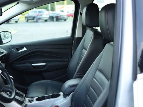 Used 2014 Ford C-MAX Energi SEL w/ Equipment Group 302A image 25