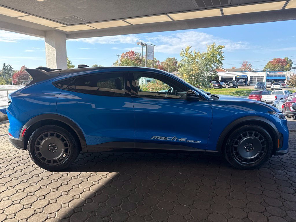 Used 2025 Ford Mustang Mach-E GT AWD/4WD image 5