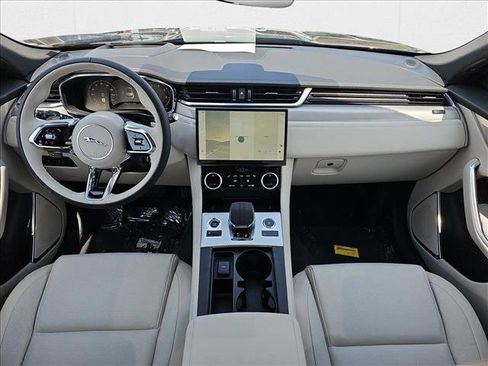 New 2026 Jaguar F-PACE R-Dynamic S image 9