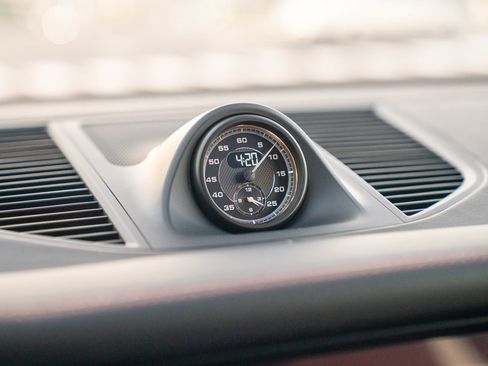 New 2026 Porsche Macan Turbo image 17