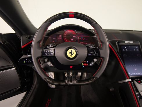 Used 2026 Ferrari Roma Spider RWD image 20