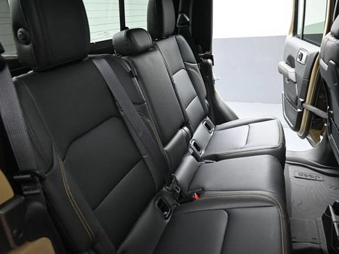 New 2026 Jeep Gladiator Sport AWD/4WD image 15