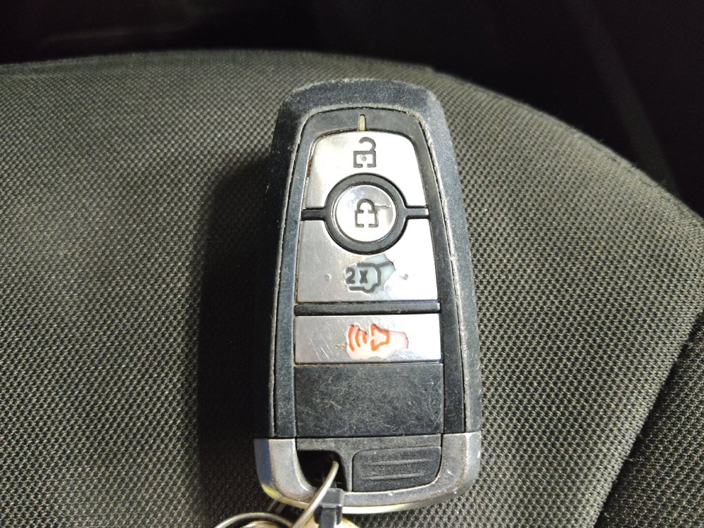 Used 2021 Ford Explorer XLT RWD image 32