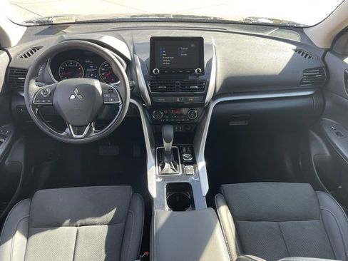 Used 2025 Mitsubishi Eclipse Cross Black Edition image 10