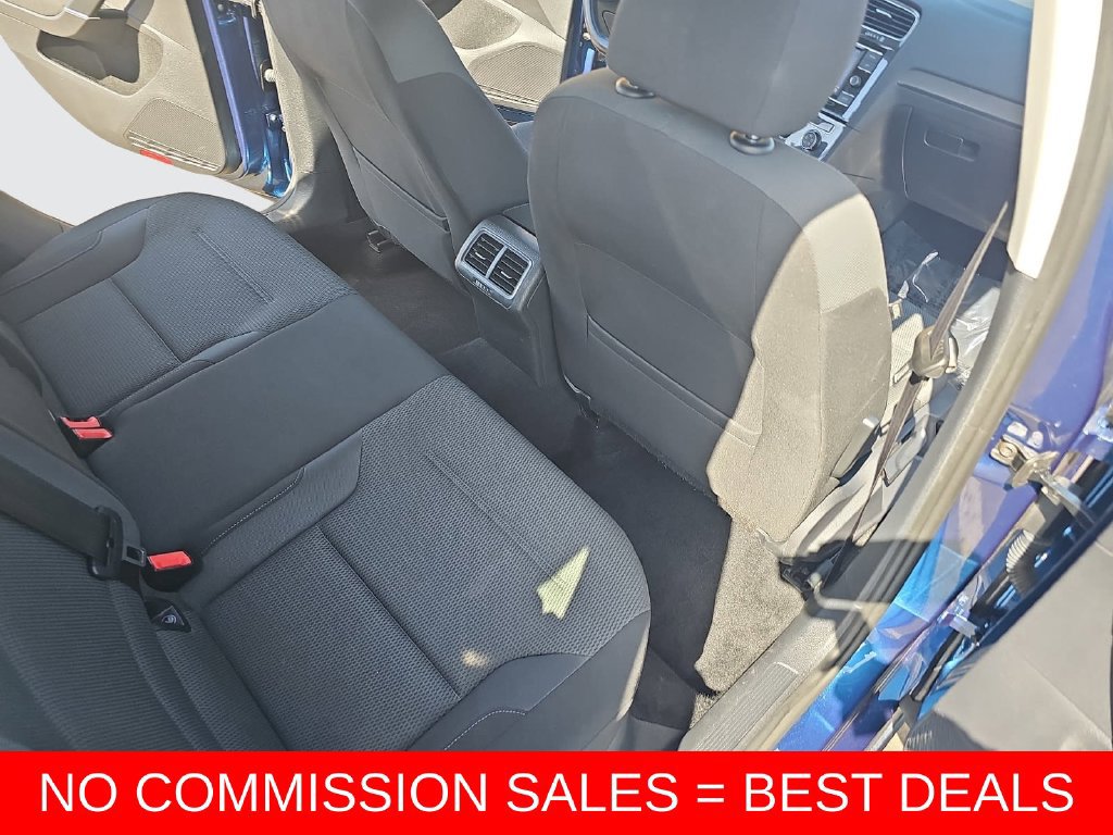 Used 2019 Volkswagen Golf S w/ Driver Assistance Package FWD image 11