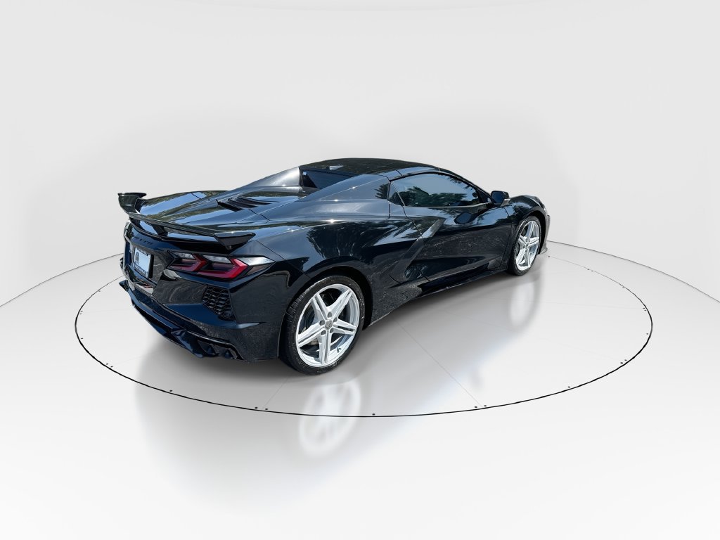 Used 2025 Chevrolet Corvette Stingray Preferred Conv w/ Z51 Performance Package RWD image 8