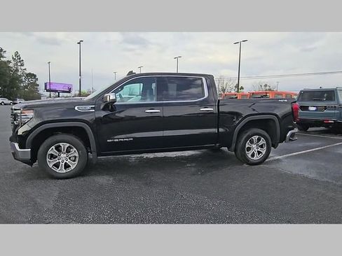 Used 2025 GMC Sierra 1500 SLT image 24