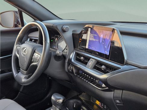 Used 2024 Lexus UX 250h FWD image 24