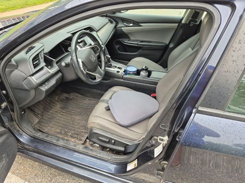Used 2016 Honda Civic Touring image 5