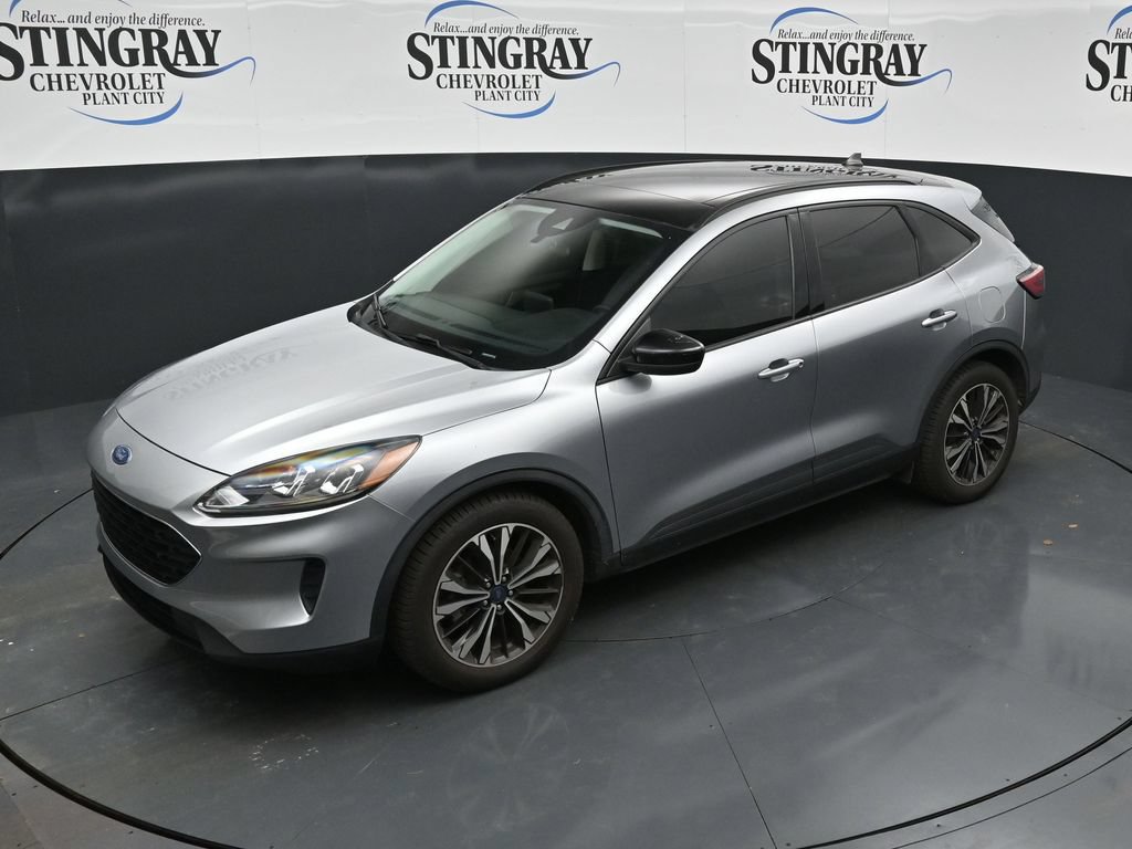 Used 2022 Ford Escape SE w/ SE Sport Appearance Package FWD image 29